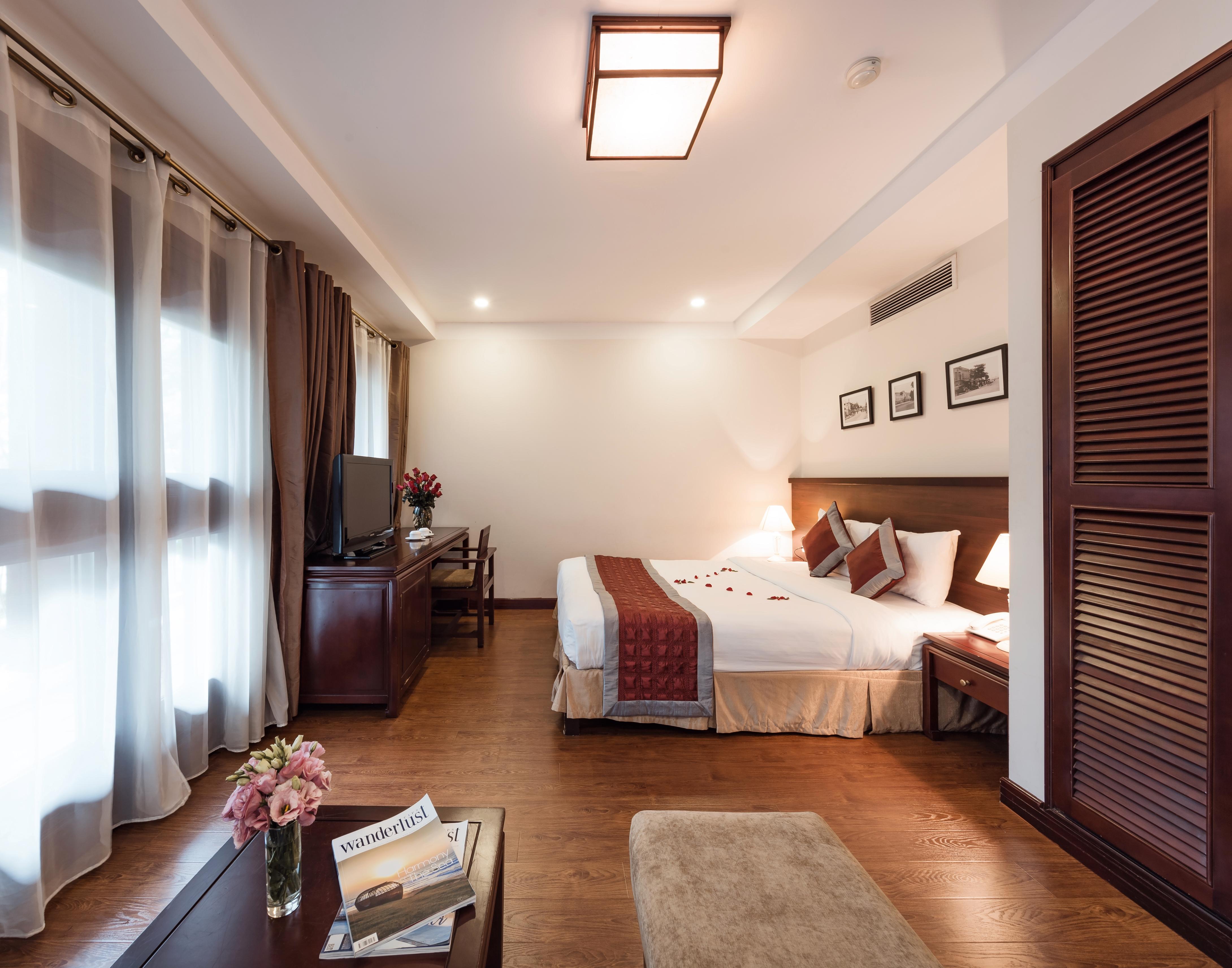 La Dolce Vita Hotel Ханой Екстериор снимка
