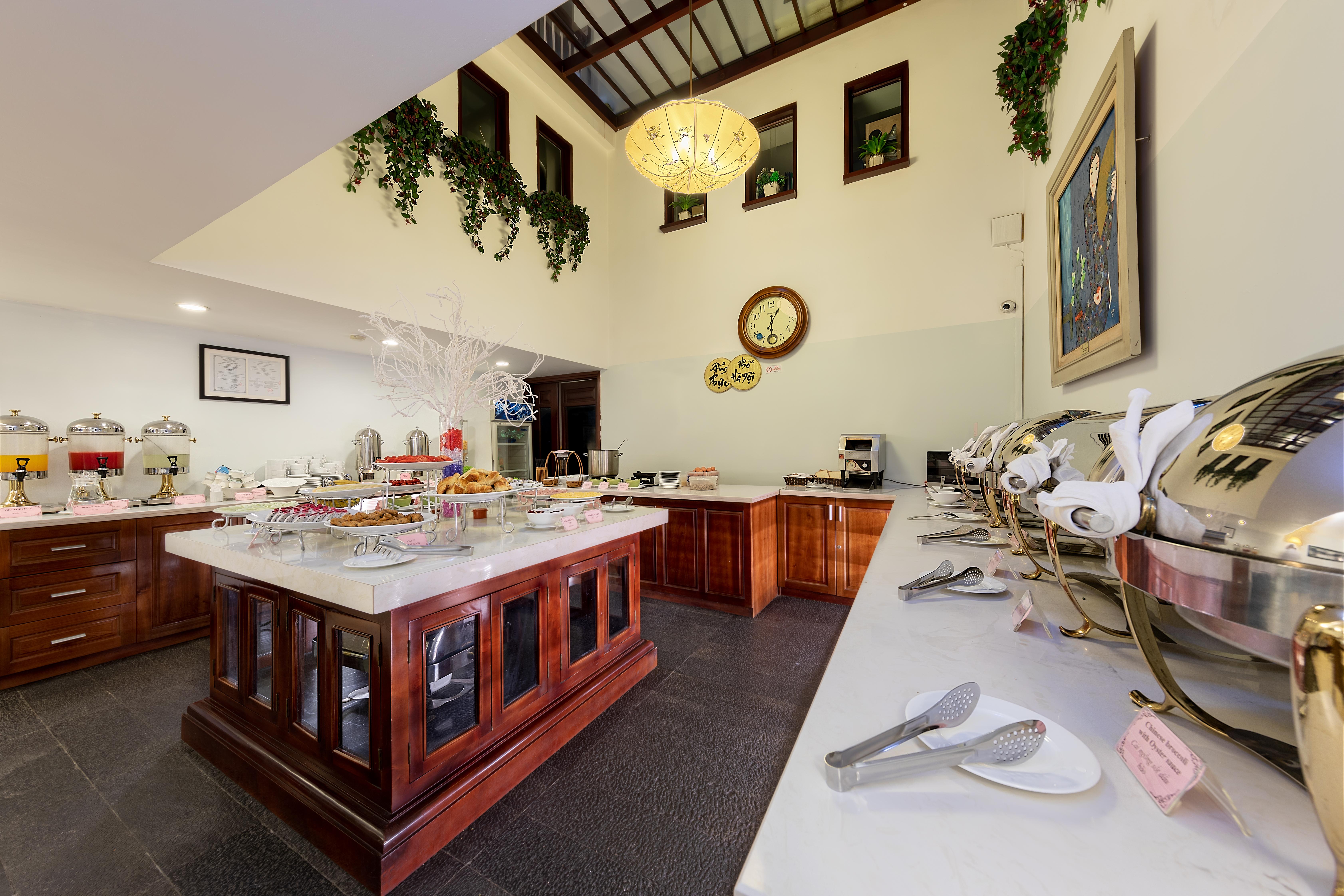La Dolce Vita Hotel Ханой Екстериор снимка
