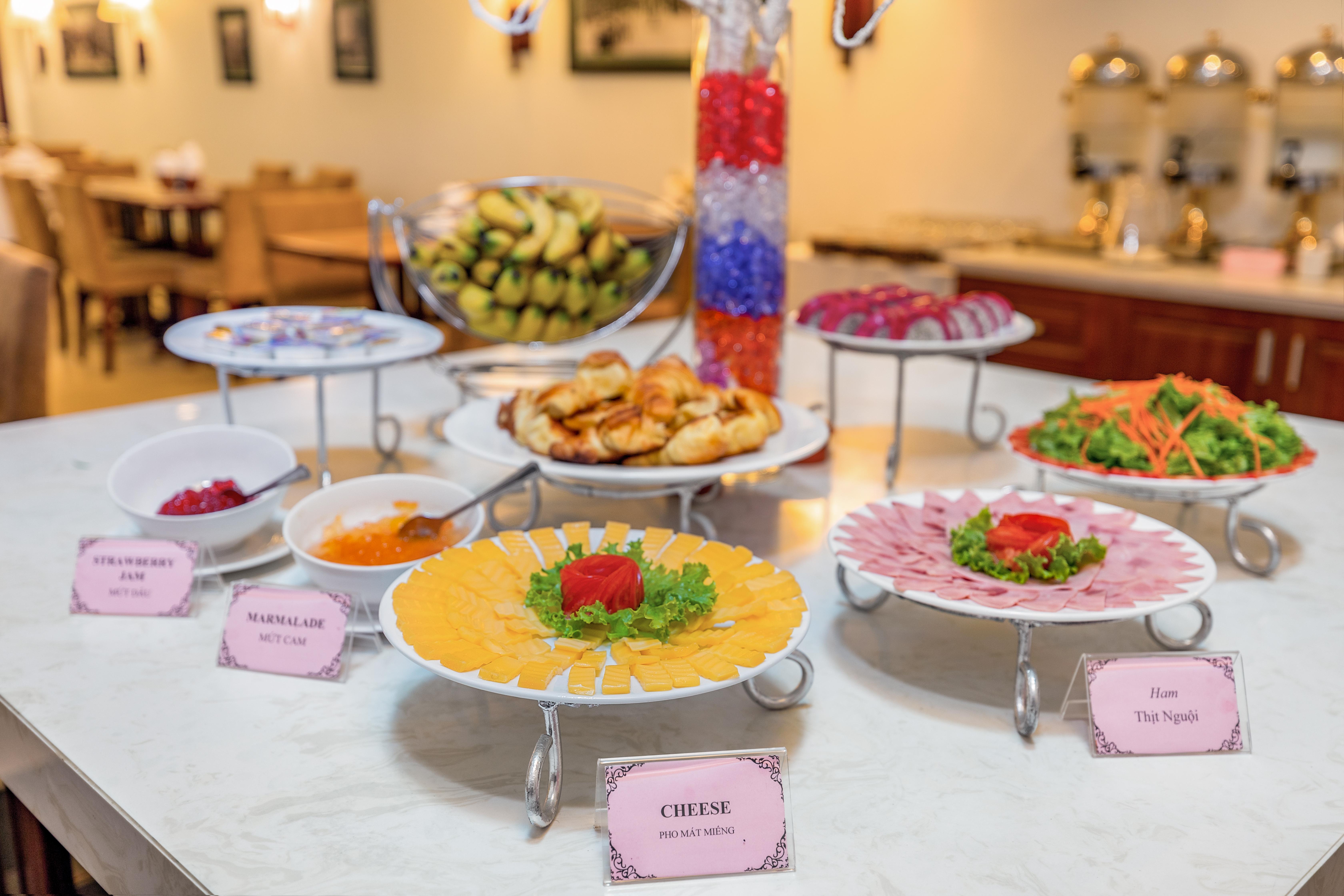 La Dolce Vita Hotel Ханой Екстериор снимка