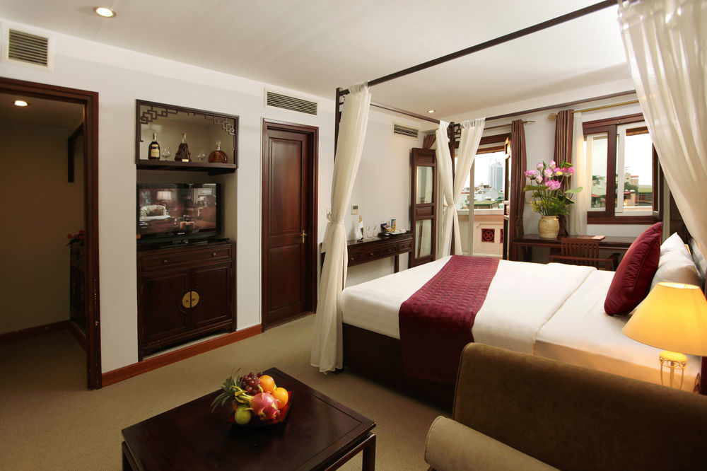 La Dolce Vita Hotel Ханой Екстериор снимка